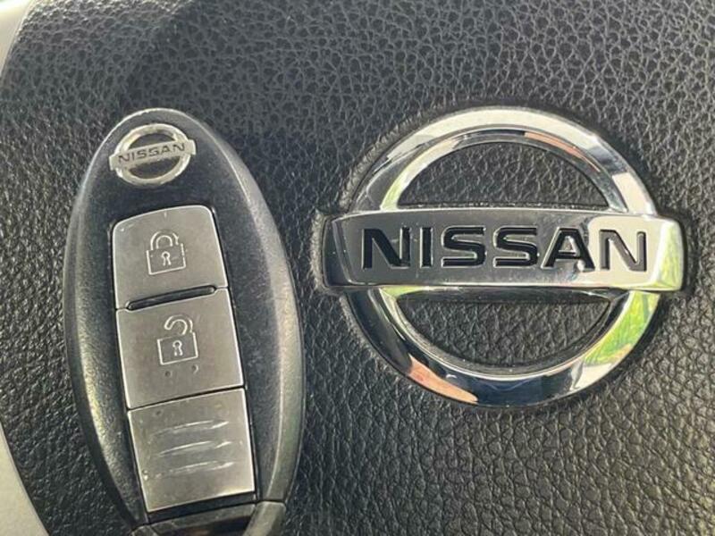 X-TRAIL-5