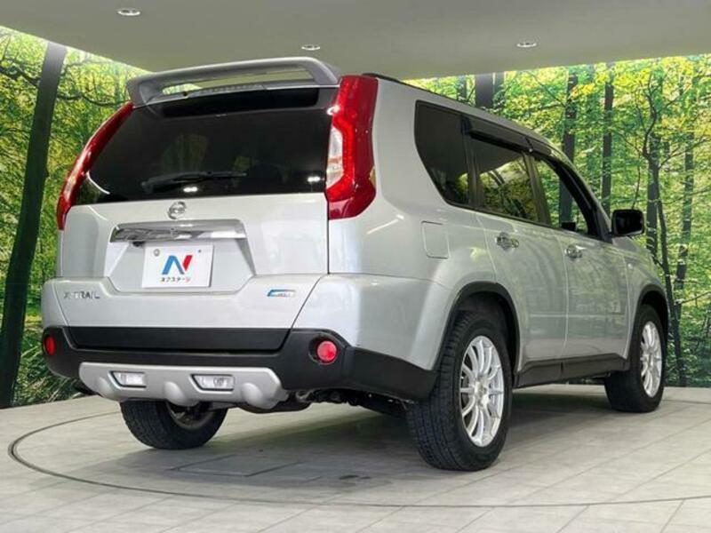 X-TRAIL-17