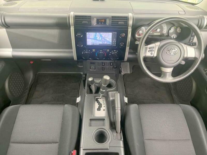 FJ CRUISER-1