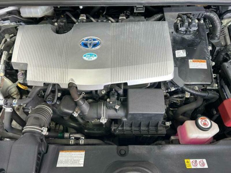 PRIUS-17