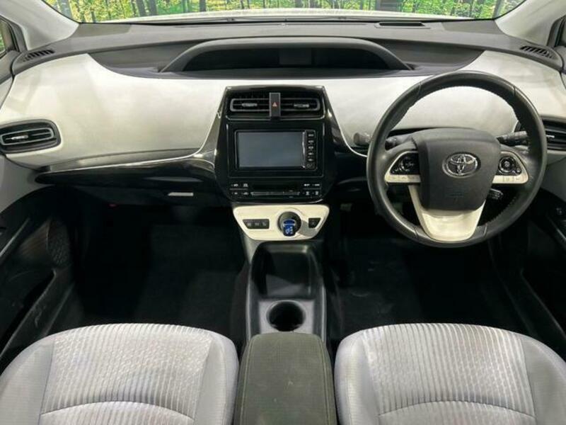 PRIUS-1