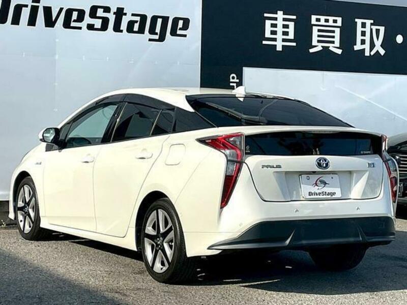 PRIUS-2
