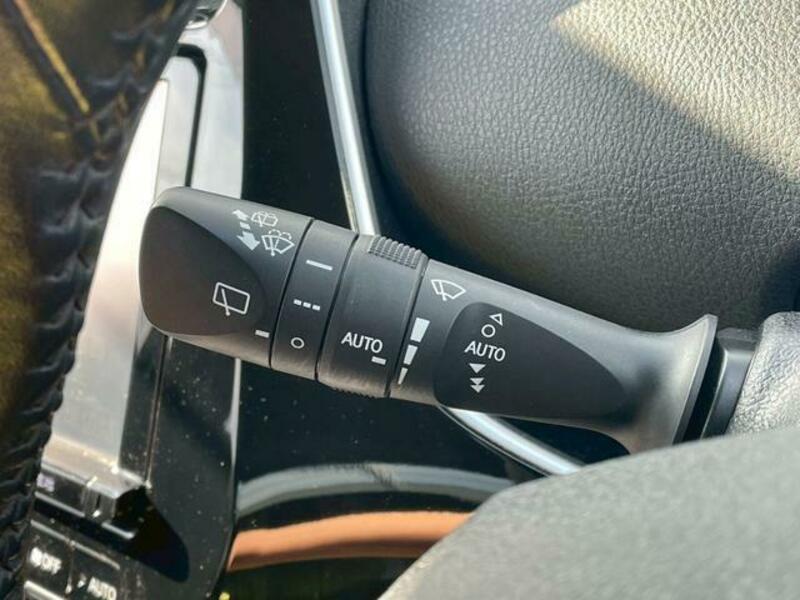 PRIUS-14