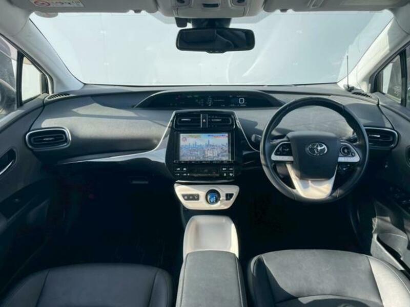 PRIUS-3