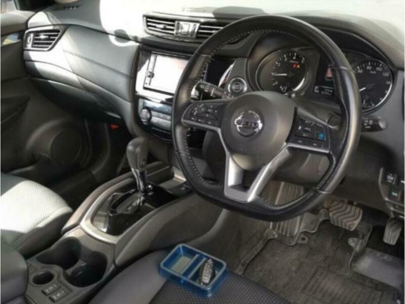 X-TRAIL-2