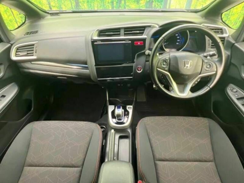 FIT HYBRID-1