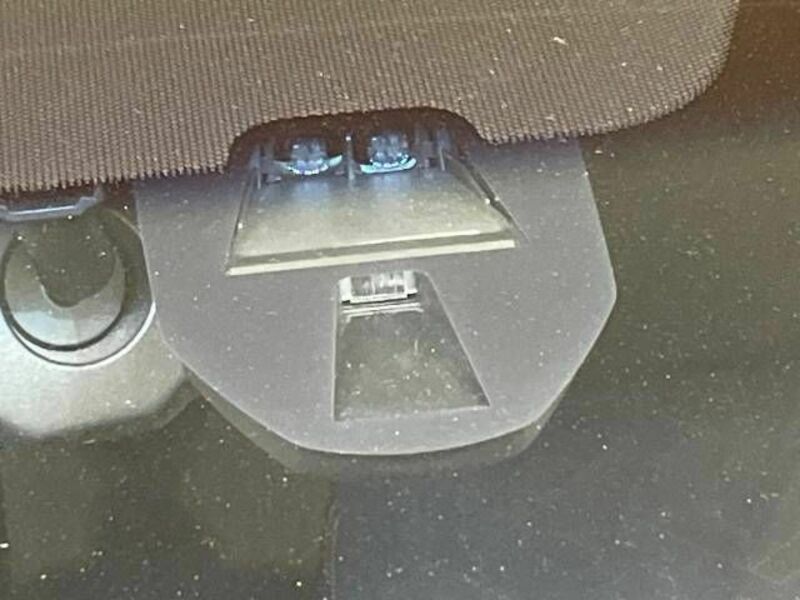 FIT HYBRID-4