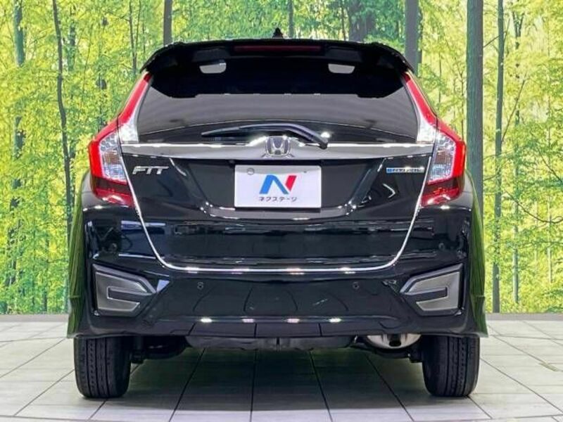 FIT HYBRID-14
