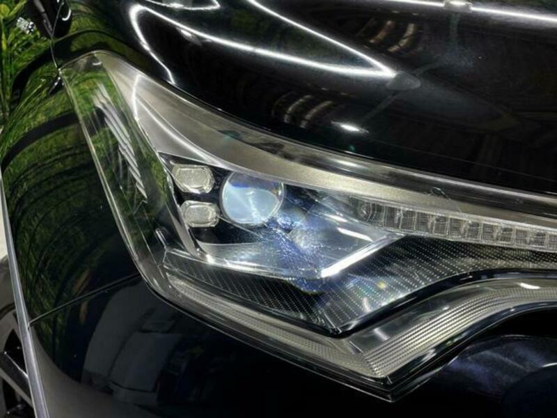 C-HR-10