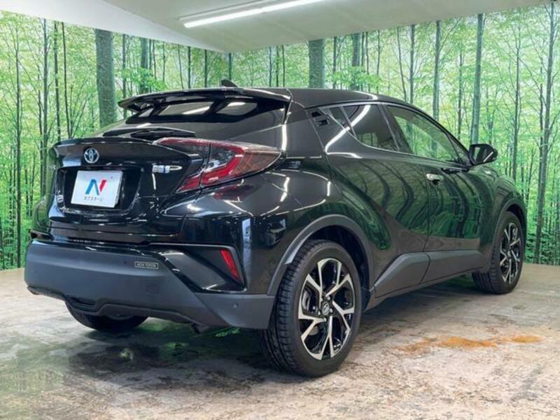 C-HR-9