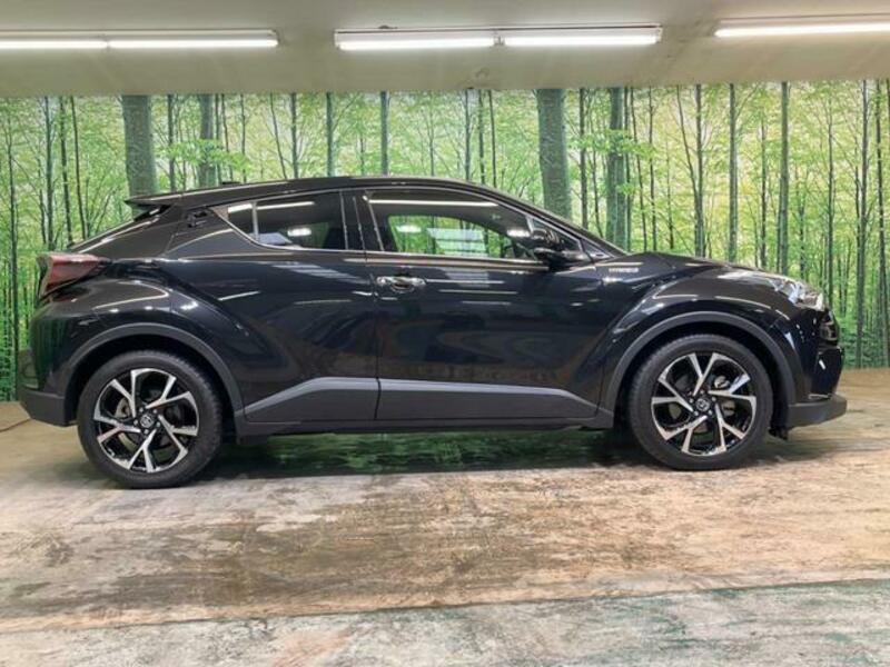 C-HR-10