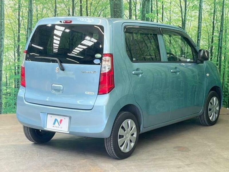 WAGON R-16