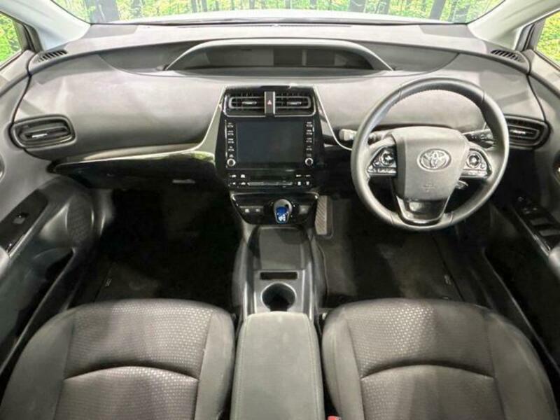 PRIUS-1