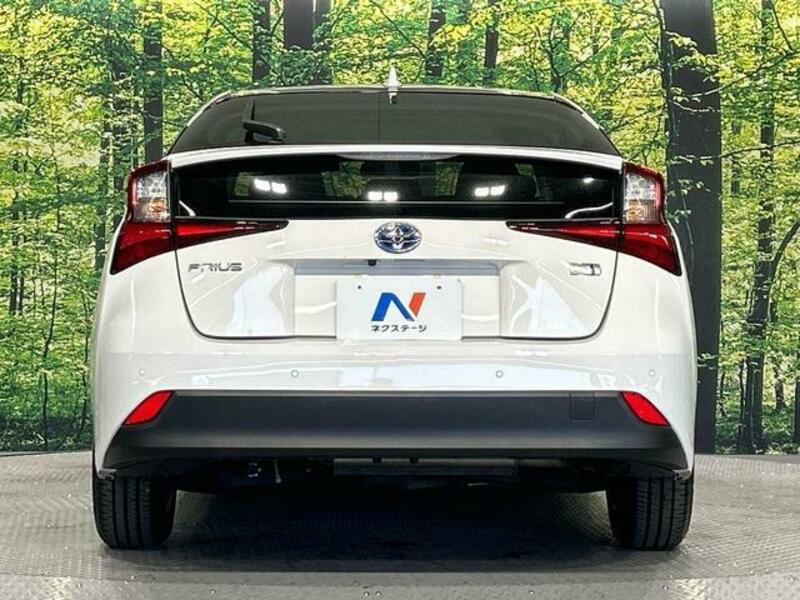 PRIUS-14