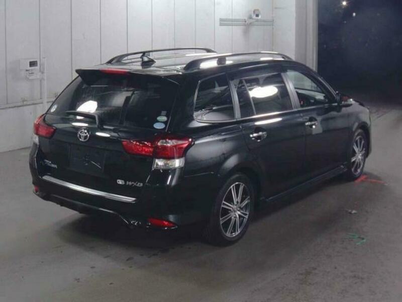 COROLLA FIELDER-1