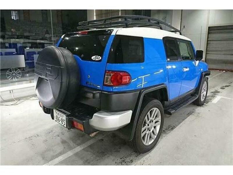 FJ CRUISER-1