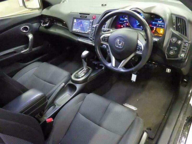 CR-Z-2