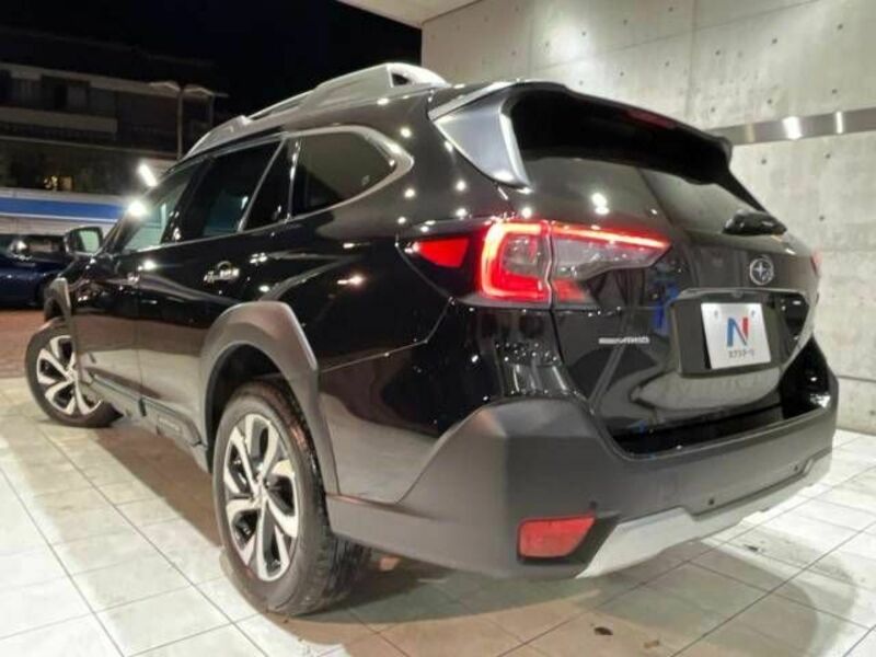 LEGACY OUTBACK-16