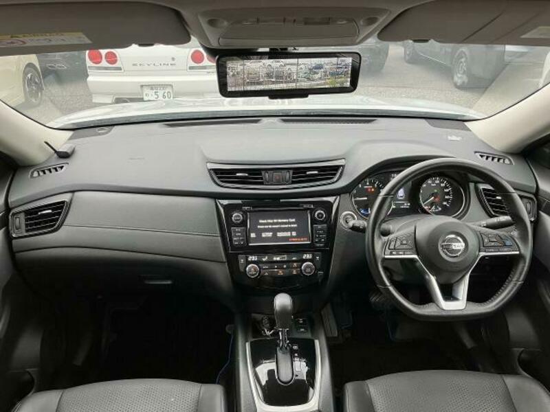 X-TRAIL-2