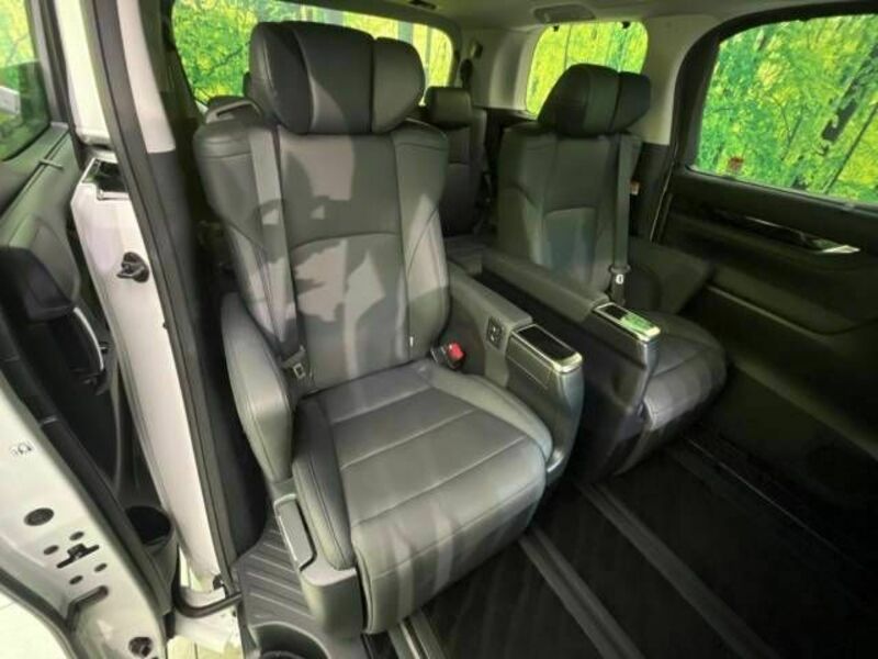 ALPHARD-9