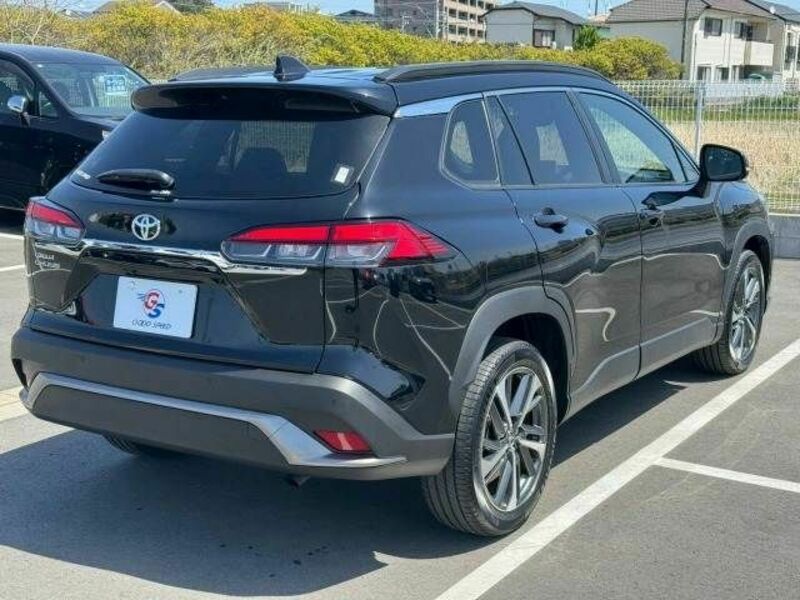 COROLLA CROSS-15