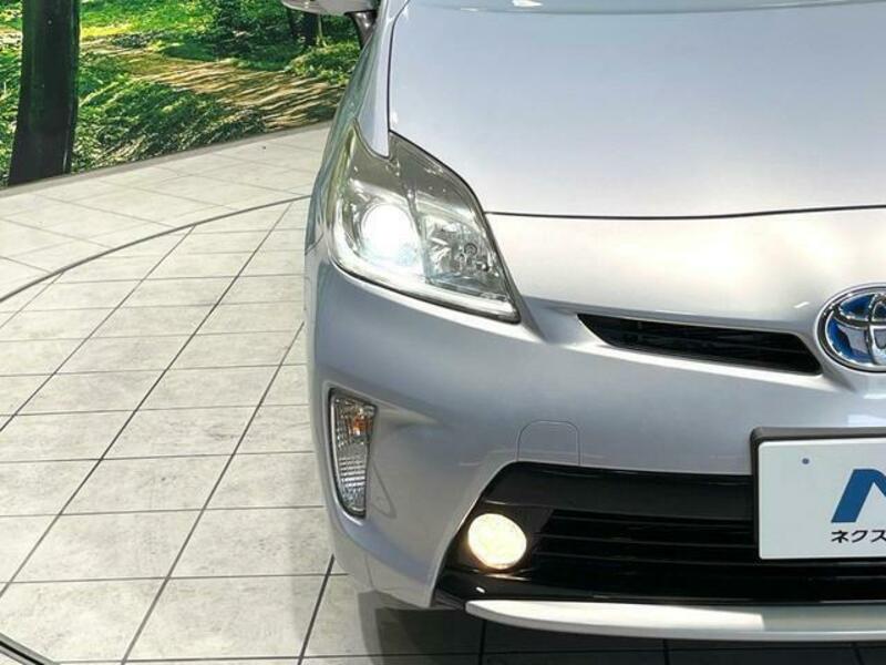PRIUS-9