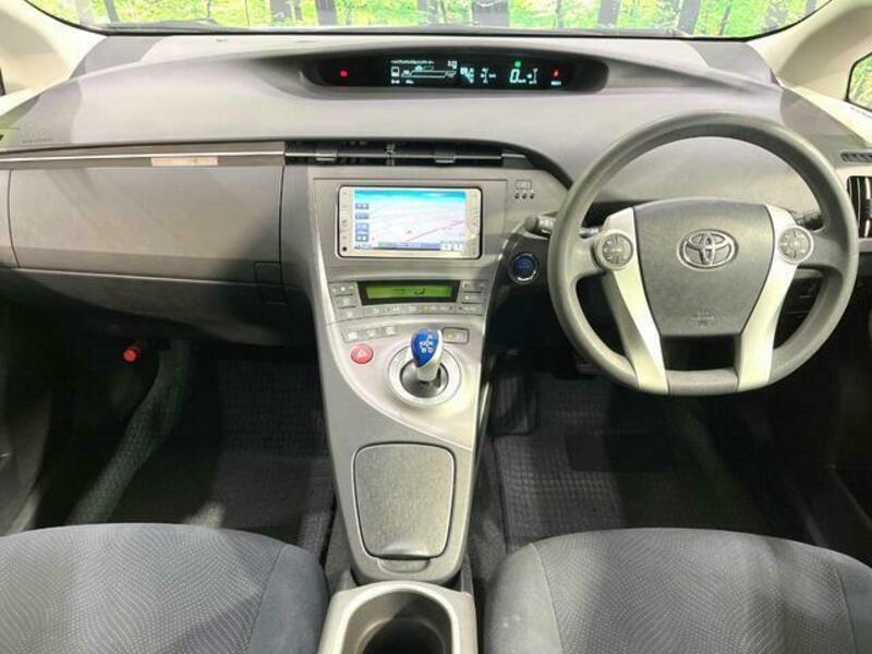PRIUS-1