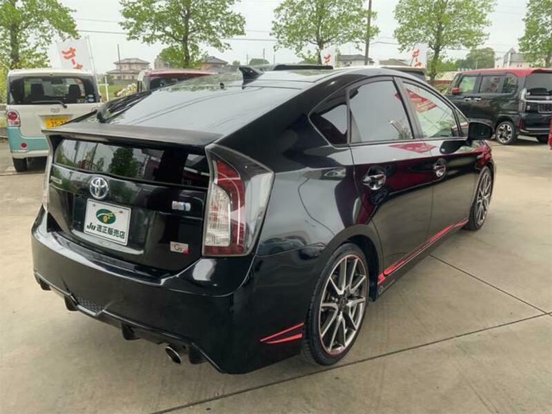 PRIUS-7