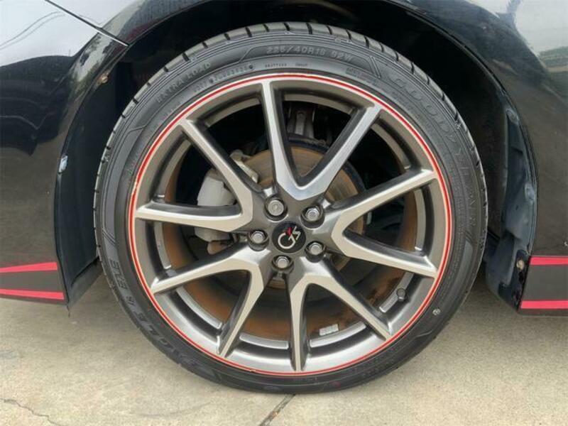 PRIUS-18