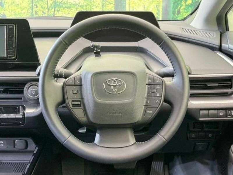 PRIUS-10