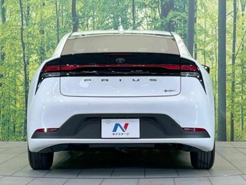 PRIUS-14