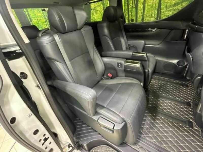 ALPHARD-9