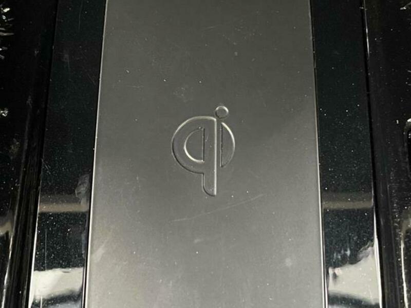 PRIUS PHV-6
