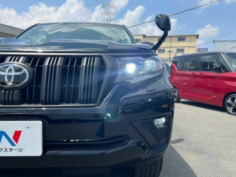 LAND CRUISER PRADO-11