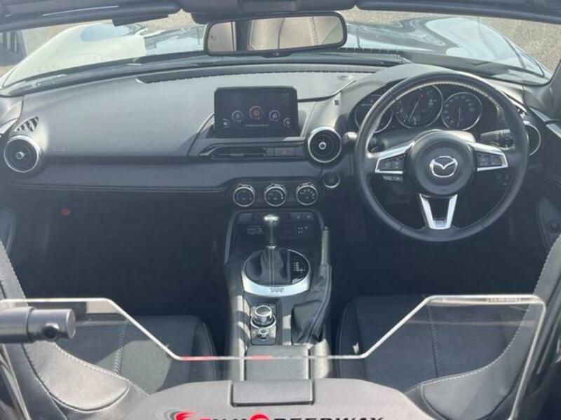 ROADSTER-1