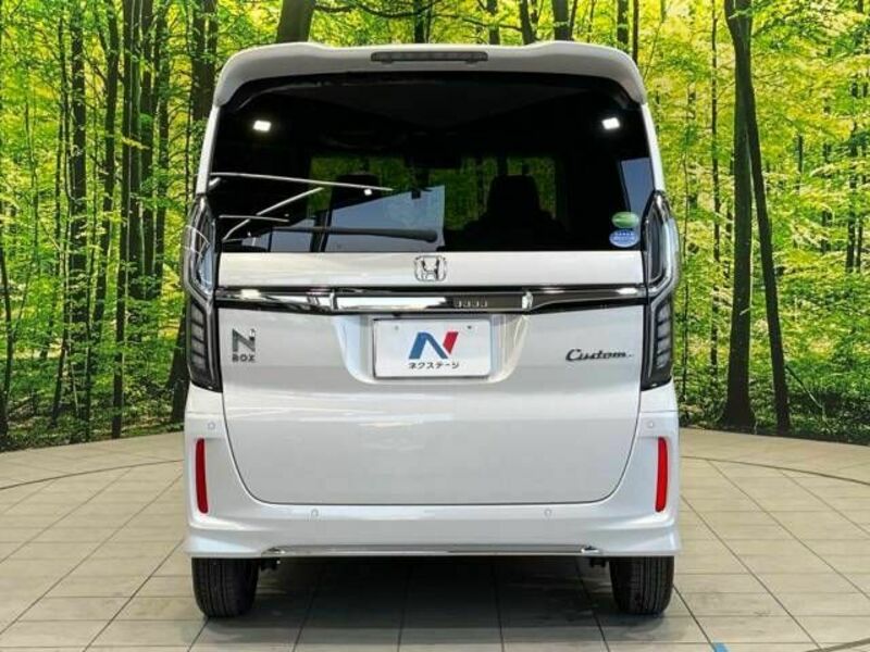 N BOX CUSTOM-14