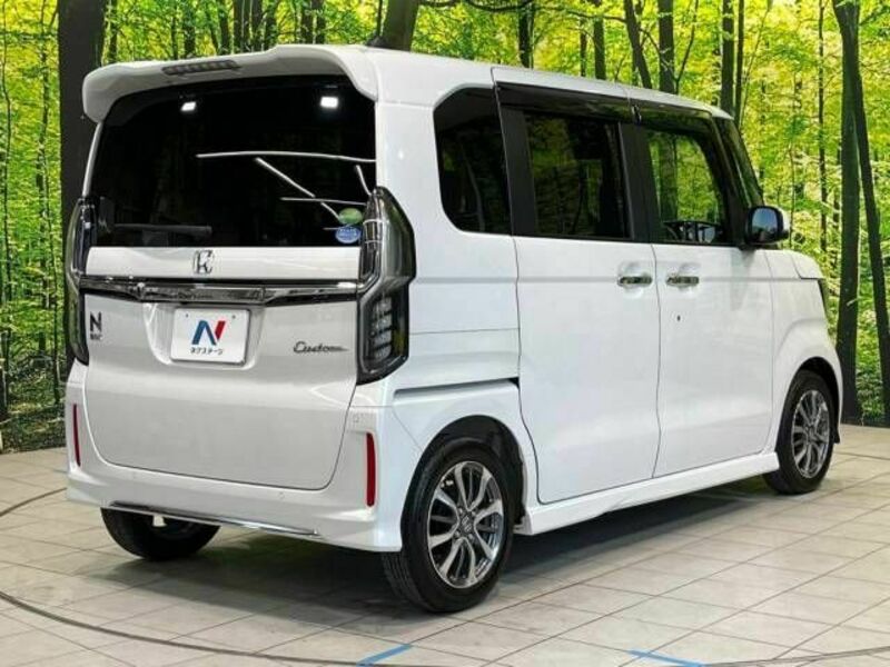 N BOX CUSTOM-16