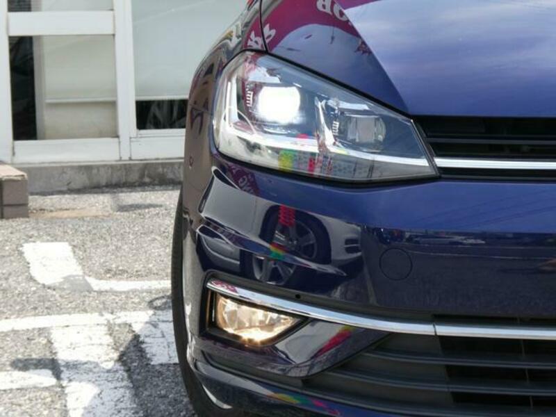 GOLF VARIANT-10