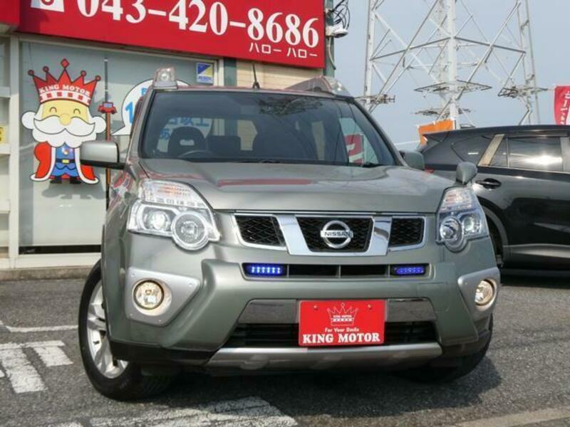 X-TRAIL