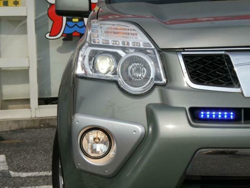 X-TRAIL-10