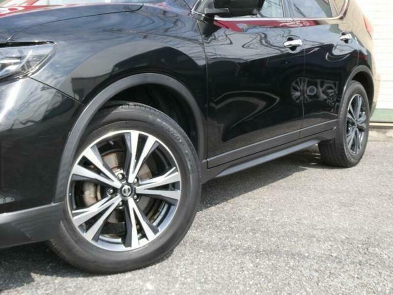 X-TRAIL-10