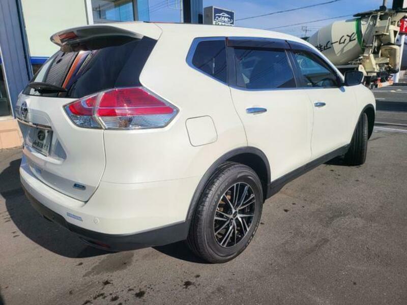 X-TRAIL-15