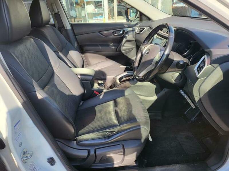 X-TRAIL-16