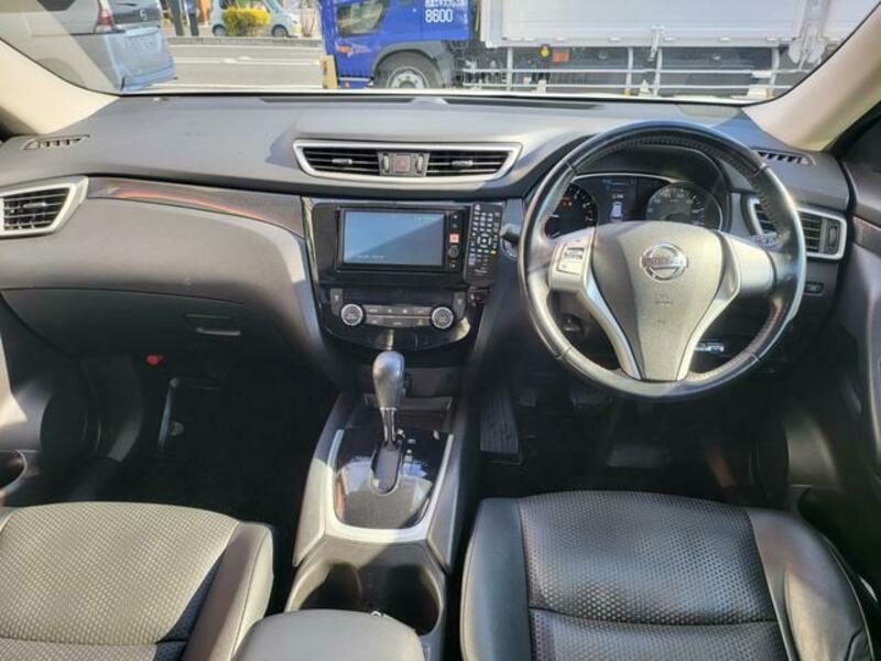 X-TRAIL-2