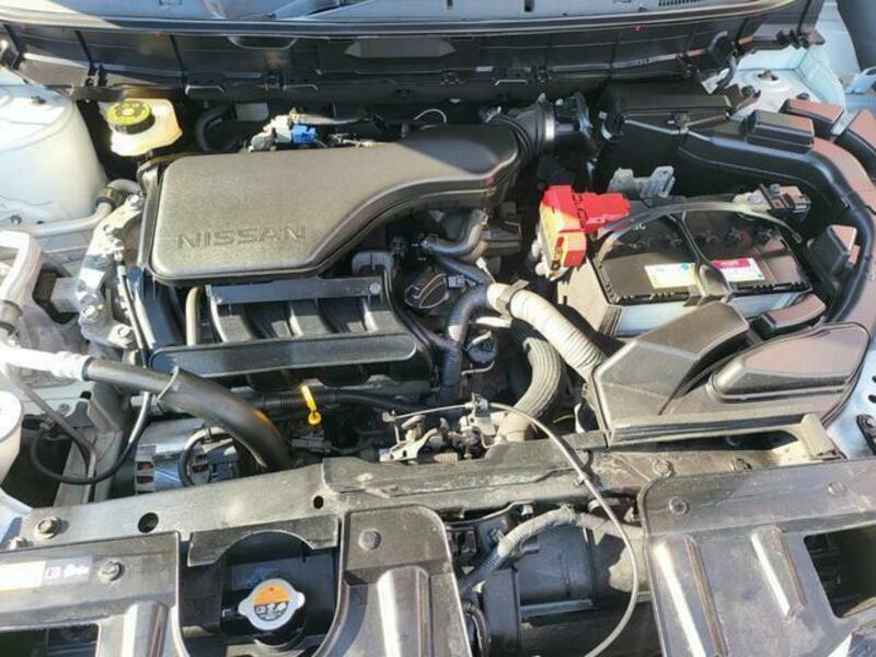 X-TRAIL-18