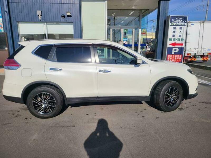 X-TRAIL-3
