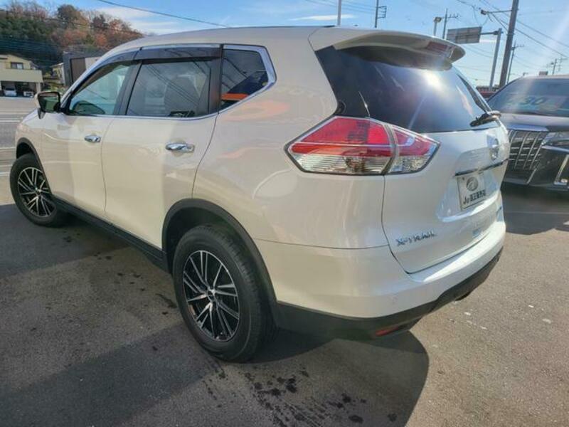 X-TRAIL-13