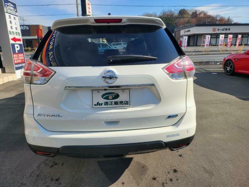 X-TRAIL-14