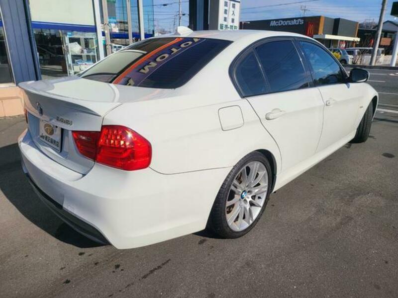 3 SERIES-15