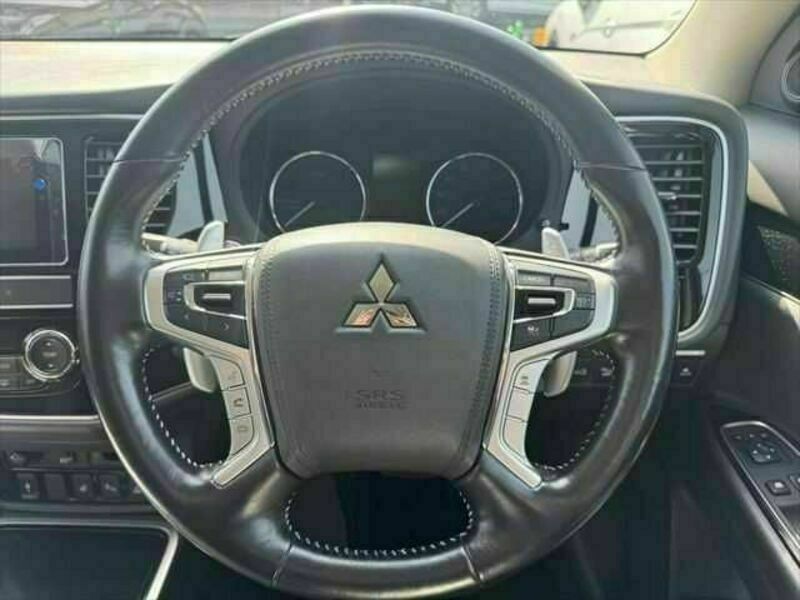 OUTLANDER PHEV